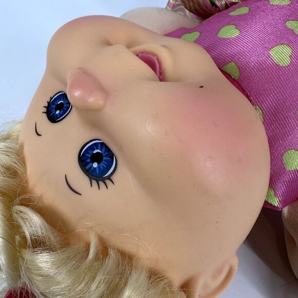 2015 CPK Cabbage Patch Kids Baby Doll Sittin' Pretty Blond Pig Tails Toy - Picture 4 of 10